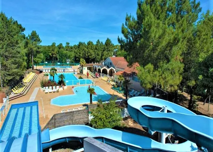 3 Bed - Sleeps 6 - Air-con - Free Parking Nyaraló Saint-Jean-de-Monts